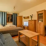 Apartahotel Apartmánový Dom Fatrapark 1 S Wellness - Hlavná Recepcia Ruzomberok