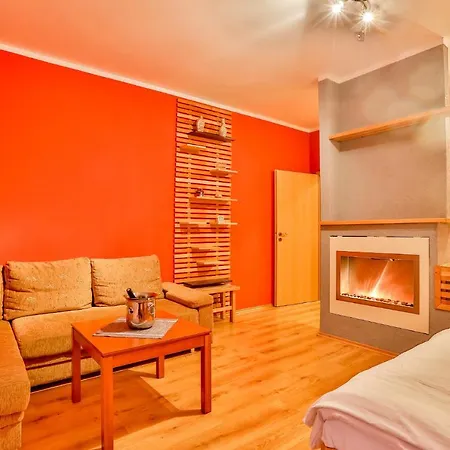 Apartmanovy Dom Fatrapark 1 S Wellness - Hlavna Recepcia Apart Otel 3*