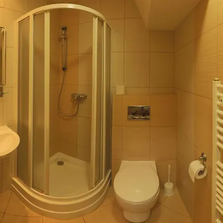 Apartmanovy Dom Fatrapark 1 S Wellness - Hlavna Recepcia 公寓式酒店 3*