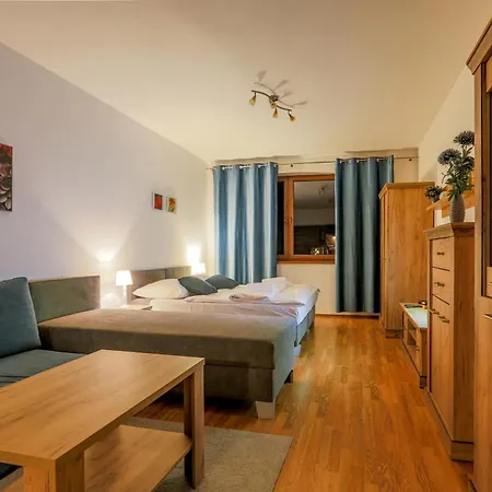 Apartmanovy Dom Fatrapark 1 S Wellness - Hlavna Recepcia Aparthotel 3*