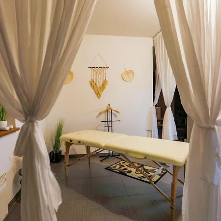 Apartmanovy Dom Fatrapark 1 S Wellness - Hlavna Recepcia