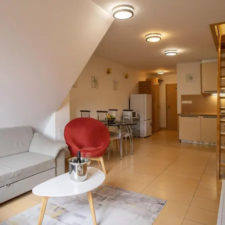 Apartmanovy Dom Fatrapark 1 S Wellness - Hlavna Recepcia Ξενοδοχείο με διαμερίσματα Ruzomberok