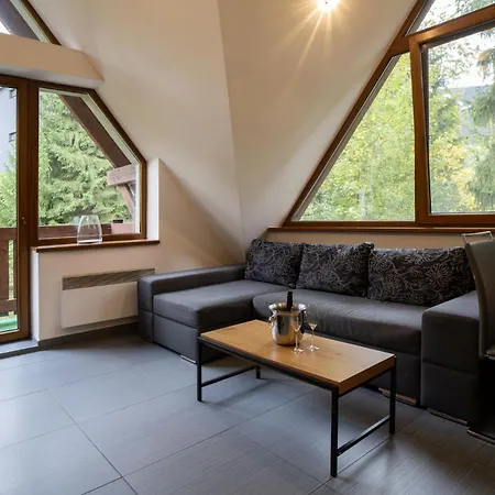 Apartmanovy Dom Fatrapark 1 S Wellness - Hlavna Recepcia Apart Otel