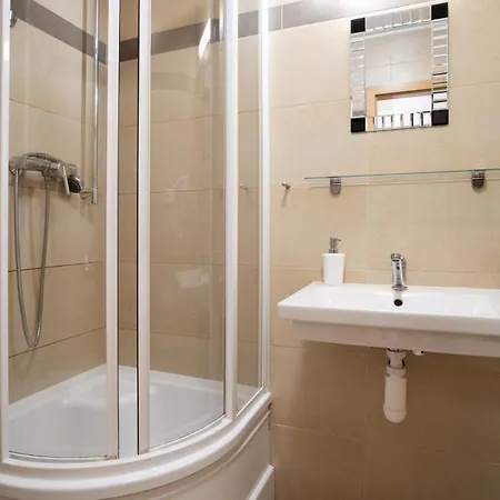 Apartahotel Apartmánový Dom Fatrapark 1 S Wellness - Hlavná Recepcia