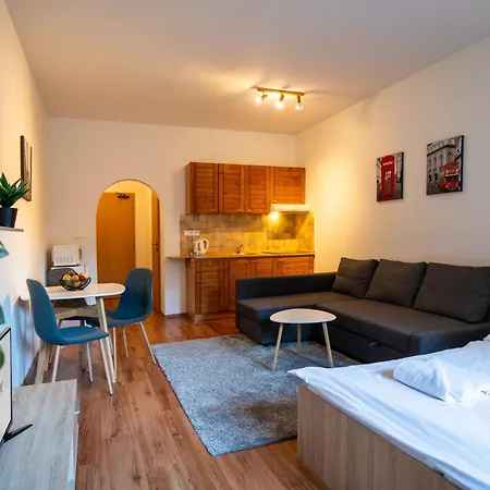 Apartmanovy Dom Fatrapark 1 S Wellness - Hlavna Recepcia 3* Ruzomberok