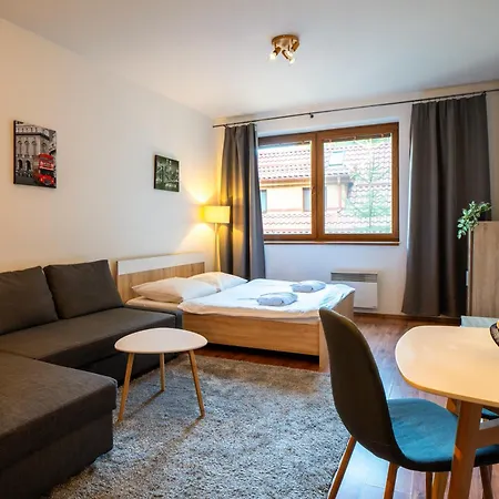 Apartmanovy Dom Fatrapark 1 S Wellness - Hlavna Recepcia Lägenhetshotell